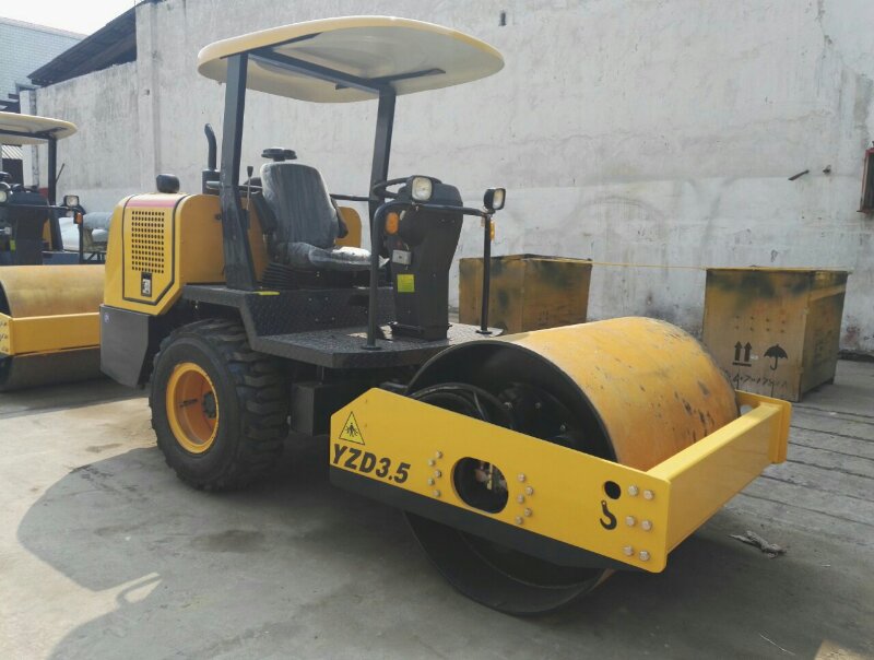 3.5噸單鋼輪壓路機 洛陽冠道機械