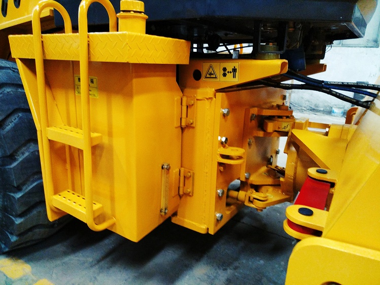 LG606H單鋼輪振動單驅全液壓壓路機_6噸壓路機-6噸壓路機-洛陽冠道機械有限公司 6噸壓路機